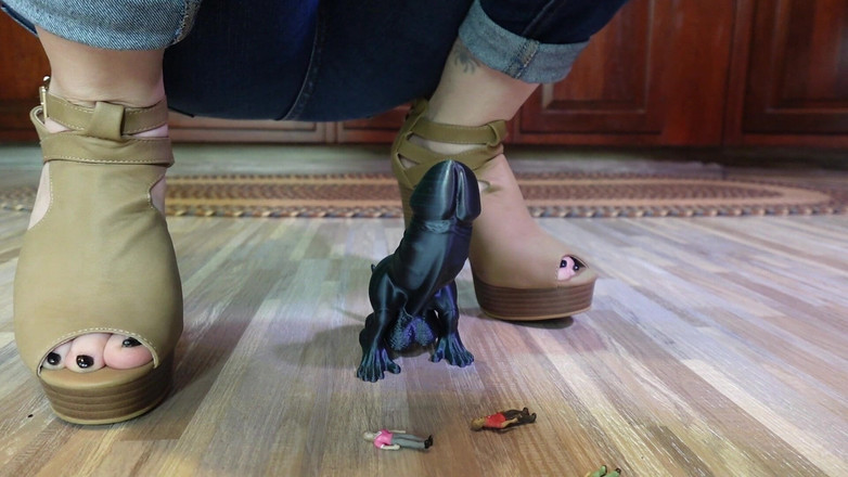 Raven Willow: Stomping na Tiny s Dino Dick