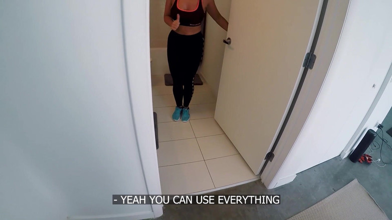 Chokobanana: सौभाग्य से शॉवर जिम में बंद कर रहे हैं