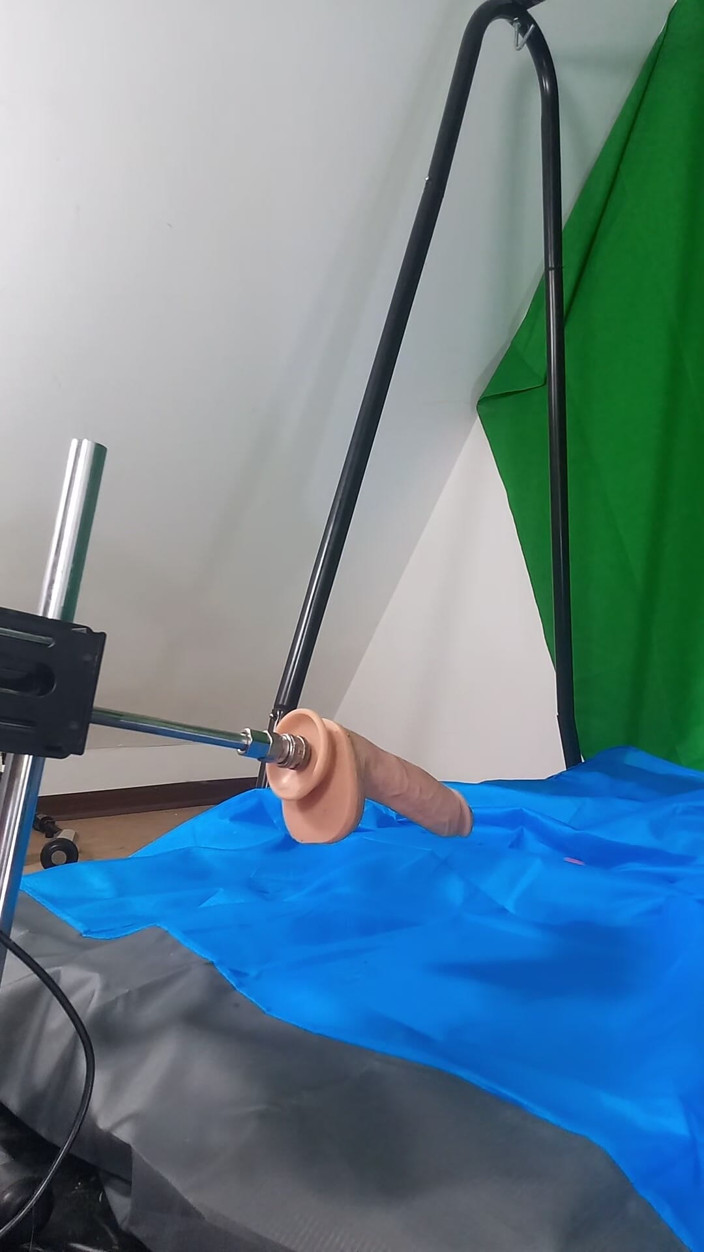 MeandI2: Dildo No Meu Traseiro Peludo 2