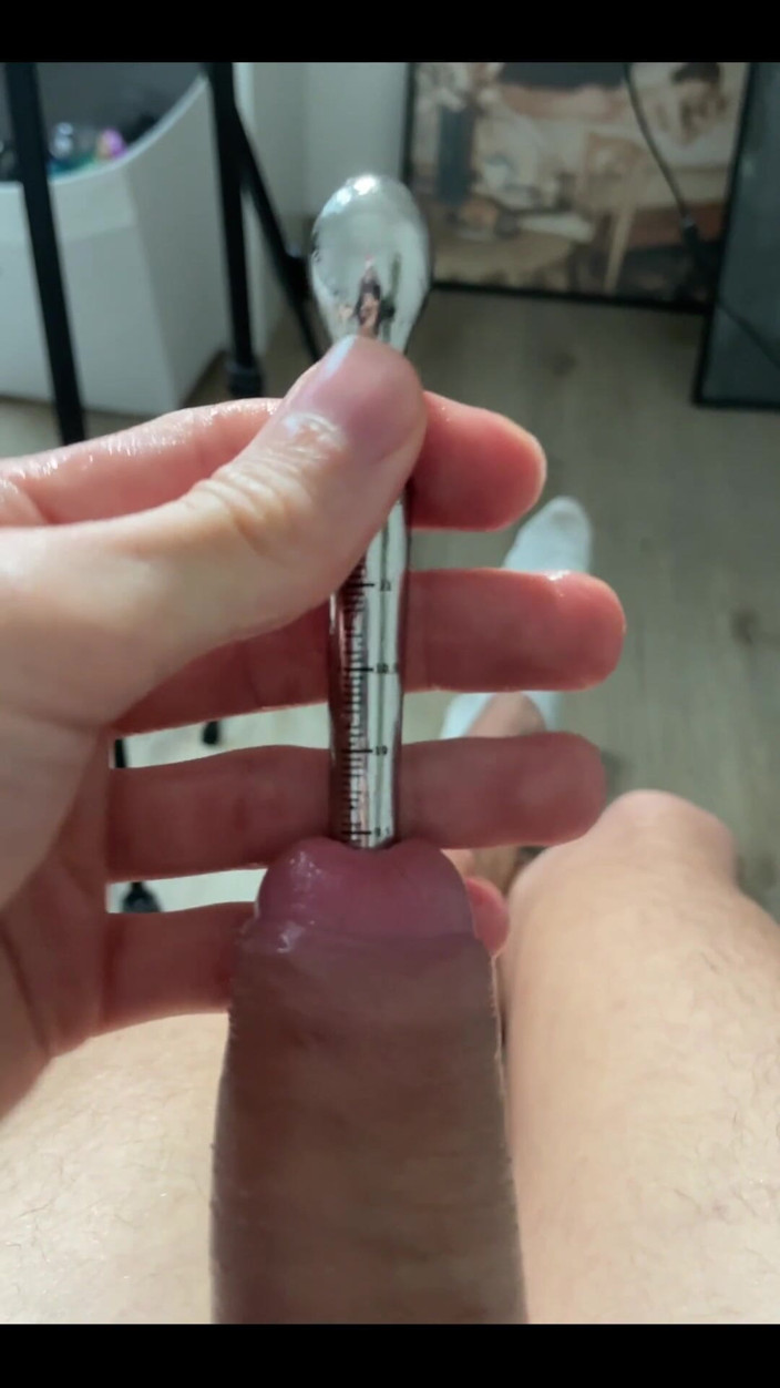 Jaay Jakob: 한계까지 스트레칭