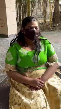 Üvey anne üvey oğlu tarafından bırakıIıyor