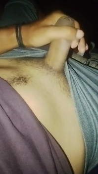 Tratando De Experimentar Mi Dureza Ante Una Paja