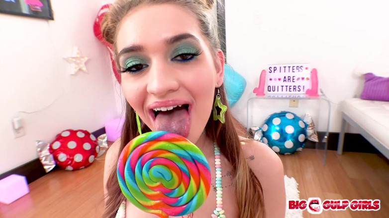 Top Web Models: Sera Ryder POV kouření, polykání spermatu - Udělá mě 4krát!