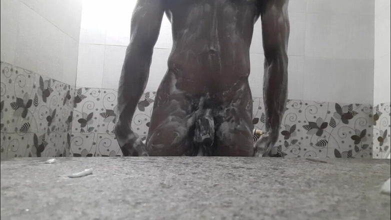 Wheyincognito: Horny Boy in the Bathroom Showering