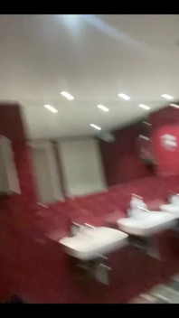 Non puoi portarmi ovunque a un bel Dine In  Cio' sono davvero non materiale mash