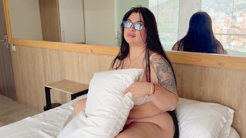 Anotonella-jones: Nunca Imaginé Ver a Mi Suegra así De Provocativa Y...