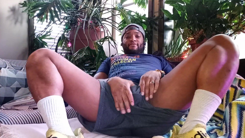 Kennie Jai: Kenniejai wichst nach dem college