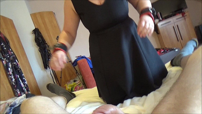 Master-Thomas: Ochotný Submisivní MILF Používá Pro Mé Potěšení
