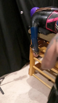 Begränsad latex får sin första inverkan