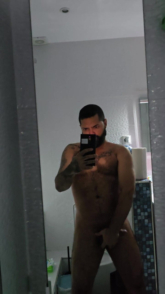 Rnly super guapo: Dotykając się seksownie