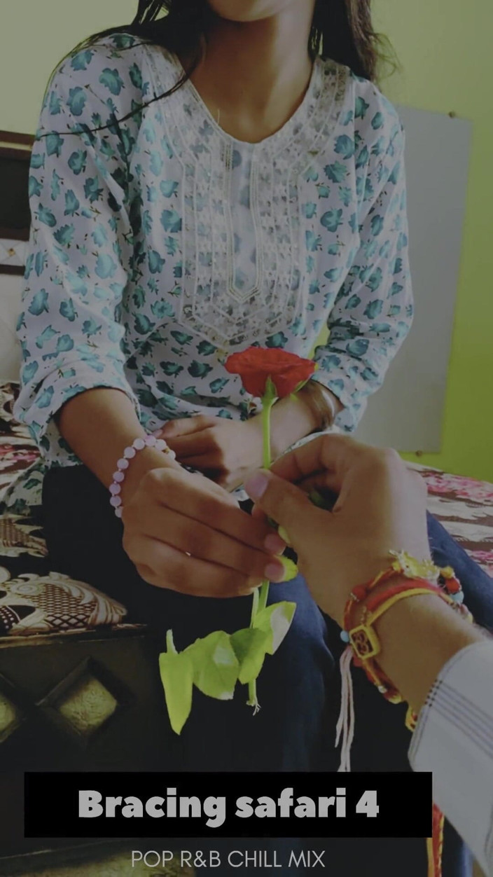 Bracing Safari 4: The Boy Gave the Girl a Rose Rose and Her