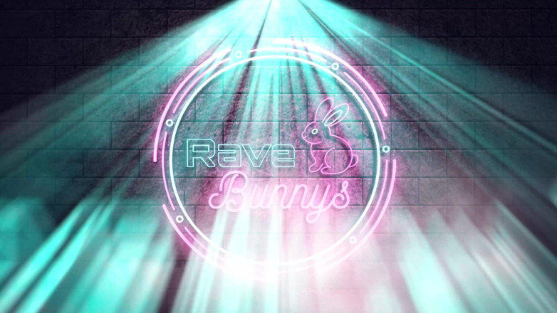 Rave Bunnys: 더러운 부활절 세션에 토끼 소녀처럼 반송 크리스티나 세이지!