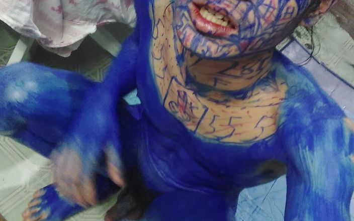 Clown likes to play with colors: Klaun kuře 2