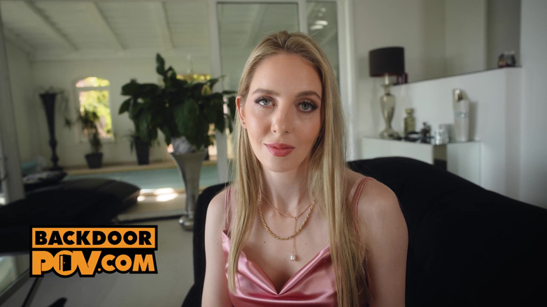 BackdoorPOV: En primer plano - follando a tu nueva talentosa pornstar Carolina...
