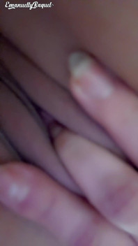 Teasing at the Mall Bathroom / Provocando No Banheiro Do Shopping