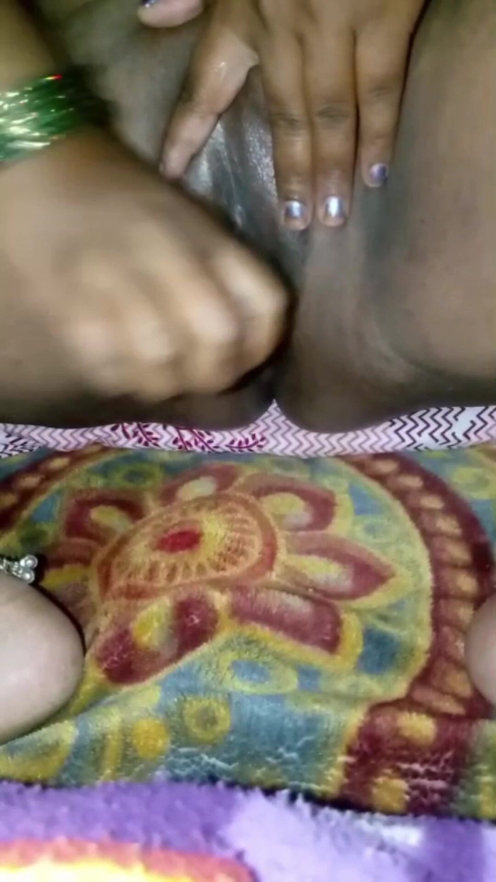 Savita sex video: Desi Chut Indian Bhabhi Ki Chut