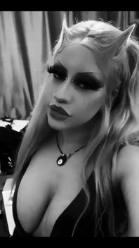 Latex Stepmom