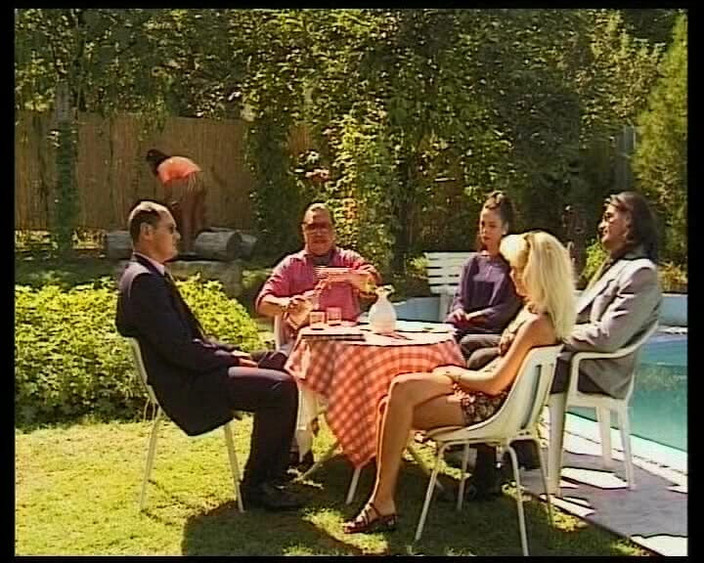 Swinger Friends Germany: Atrás das portas alemãs é fodida com precisão