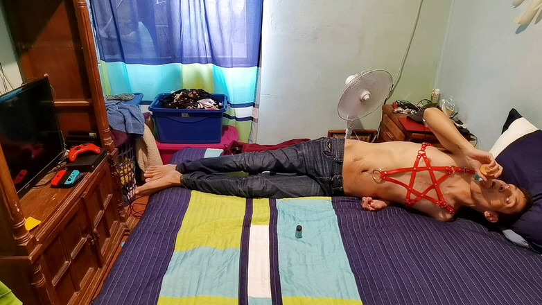 Leo Rodriguez: Dotykając mnie