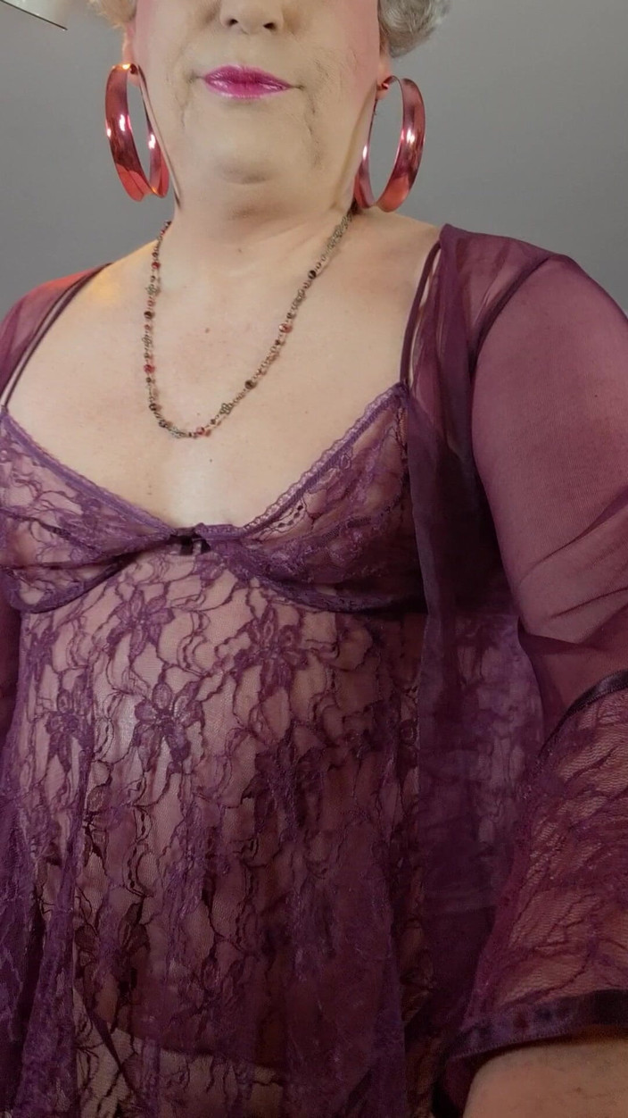 Victoria Lecherri: Jag hade sex med mina 2 sexiga unga män!