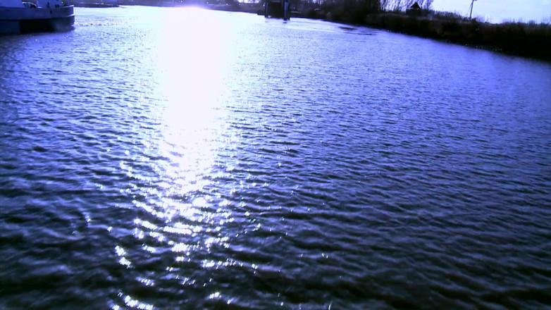 Horny girls want to fuck: Cewek seksi rambut pirang menggoda kontol di dalam mobil mewah