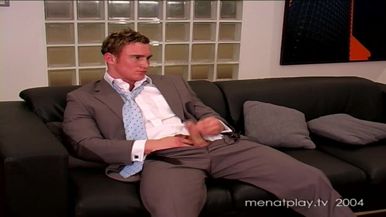 MenAtPlay: Marcus Home Alone
