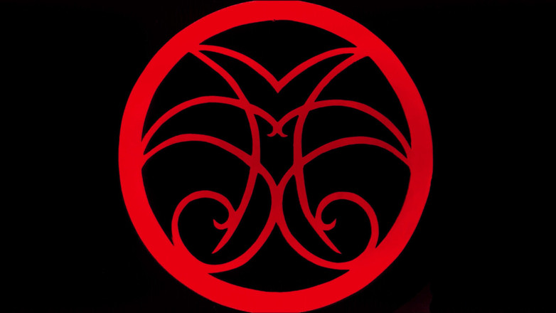 Dolls Cult: 彼女にはこれが必要だった