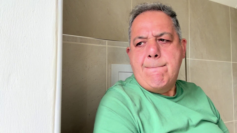 George Rex Solo: George Rex Green T Shirt Masturbacja