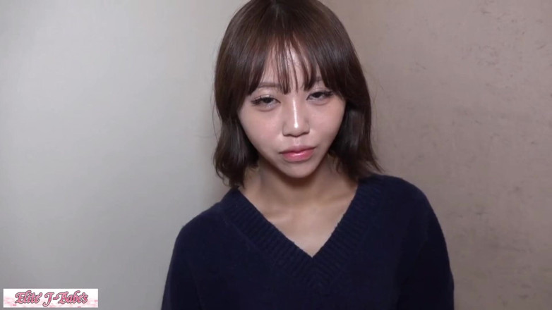 A case of fling: Asian Angel 27486