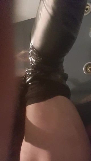 Latex cd kata: ディルド破壊