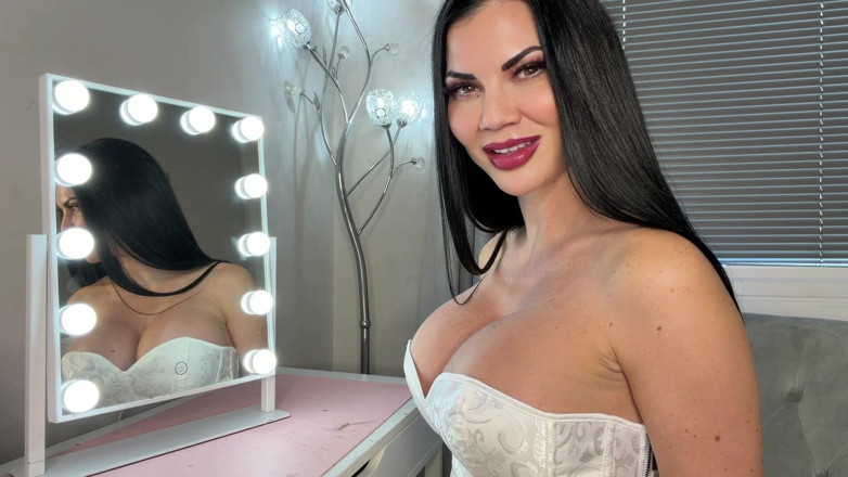 Jasmine Jae: Zdradzająca gorąca żona pieprzy twojego kutasa