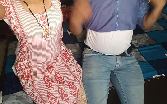 piryaprajapati: I Called the Landlord's Friend to Me in My House...