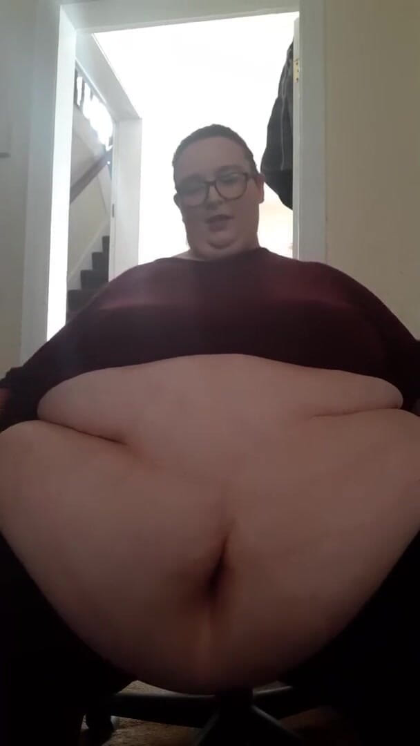 SSBBWLadyBrads: Deine fettleibige göttin