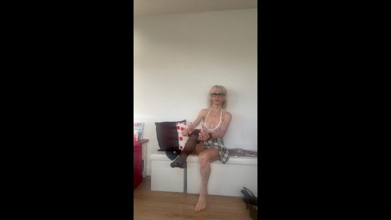 Deeliteful Jacy: 음란한 사서