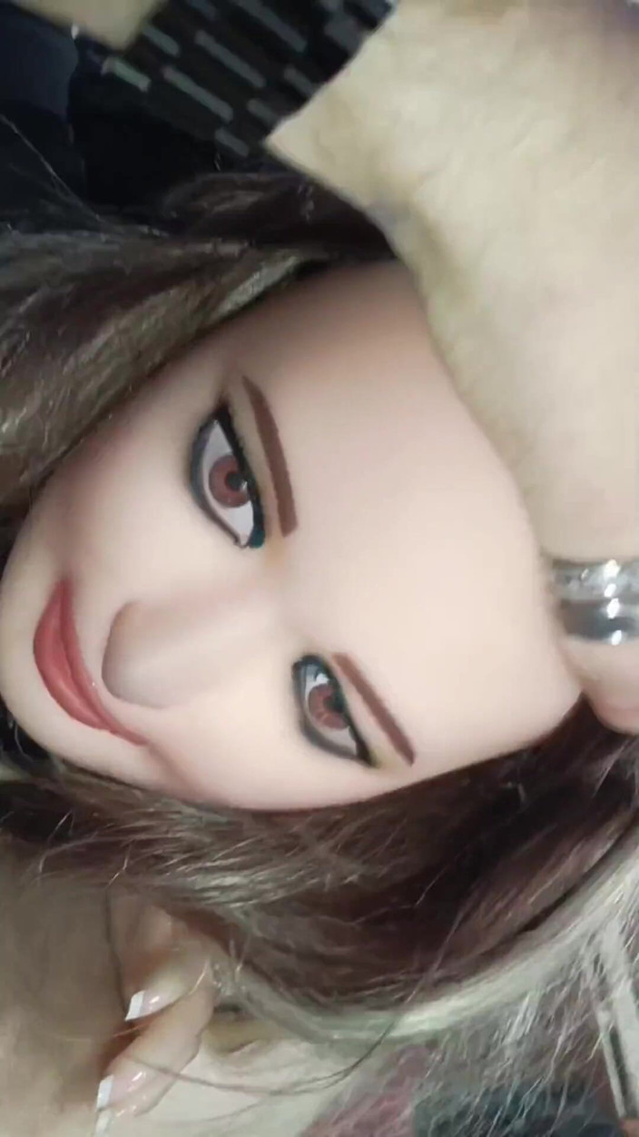 kickerscooter: Hannah spermimle oynuyor!