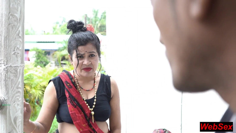 WebSex Premium: Arme groentenmeisje seks! Indische hete seks