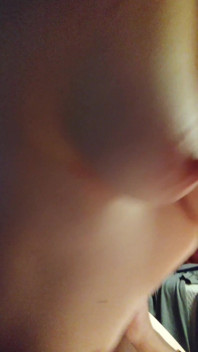Amatoriale sexy succhia e cavalca prendendo tutto il suo sperma in bocca