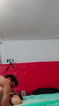 Jebanie w pozie misyjnej z amatorską BBW z dużym tyłkiem