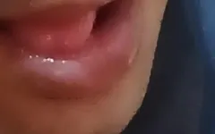 Röda läppar massage utlösning för Tamannaah Bhabhi