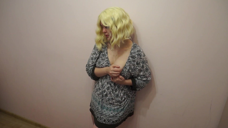 Horny Fuck Bitches: 没人可以知道