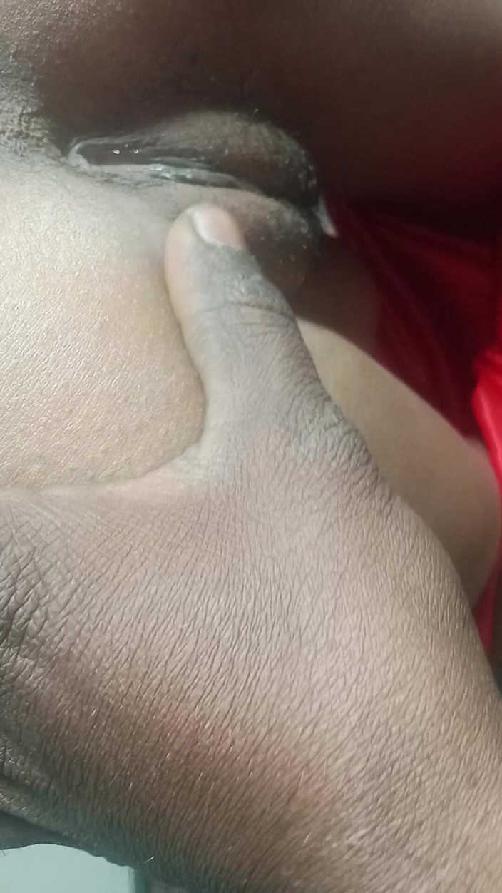 Xkajal581: プージャ・バービーは一度だけフェラチオを受けました