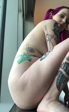 Lady Lazarus: Udělal jsem všechny své díry