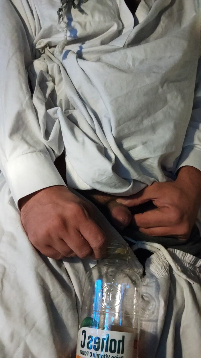 SmokedAlloy2: Dirtyjunkbro berpakaian Afghanistan, stokin dek kencing dan minum kencing