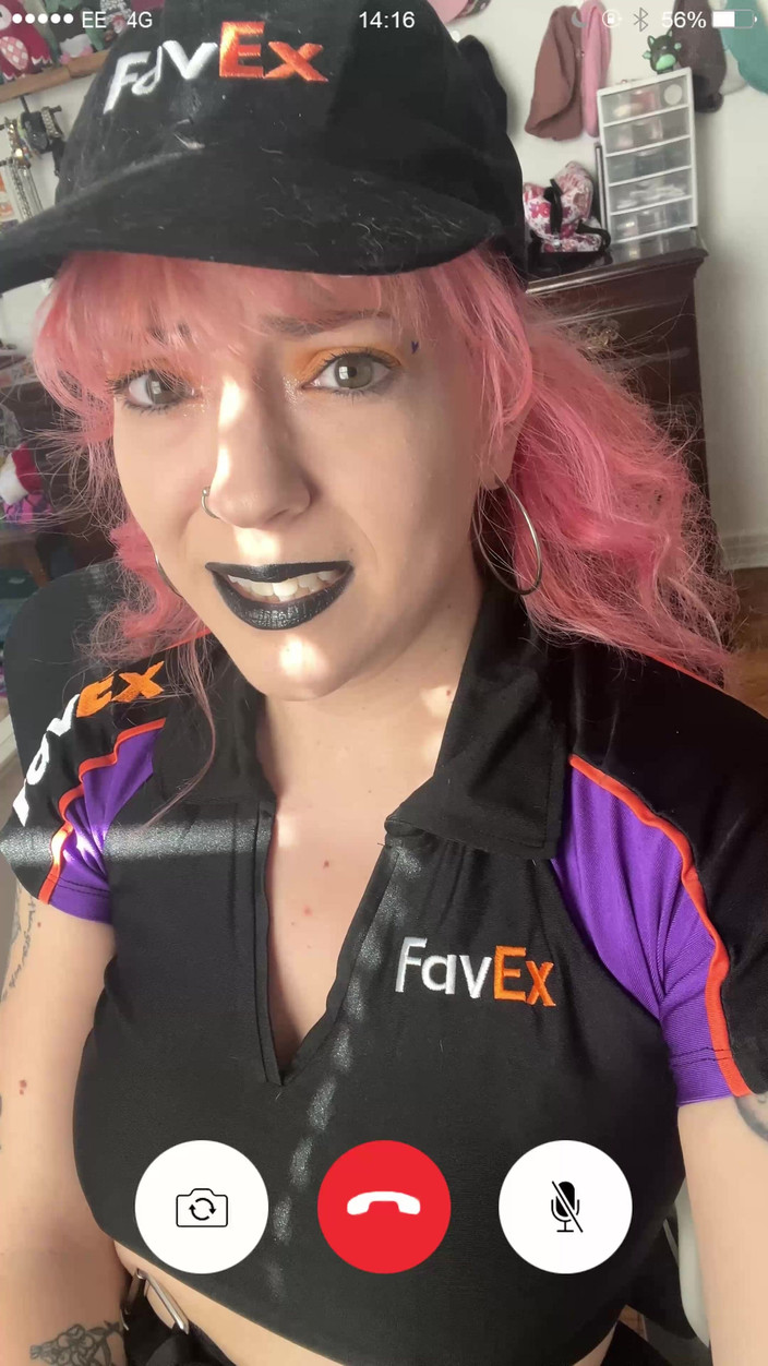 lilredvelvettt: Фейсінг вашої колишньої дівчини