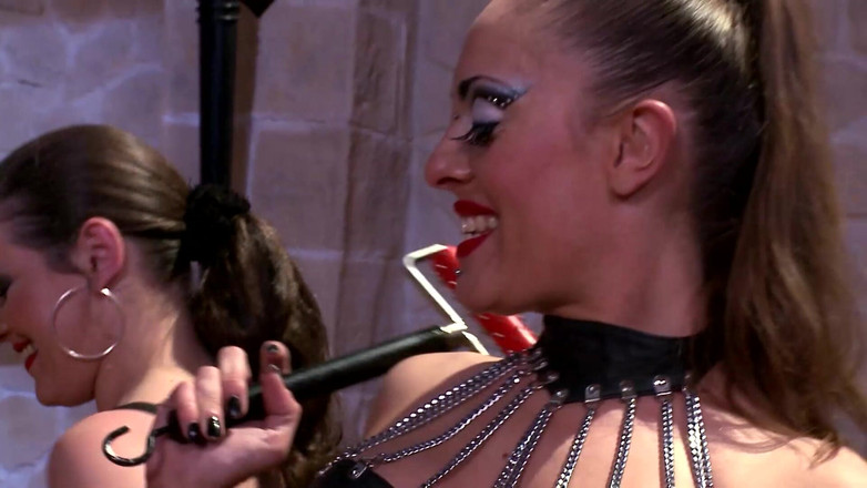 German BDSM MMV: Hamba submisif terikat dan diusik