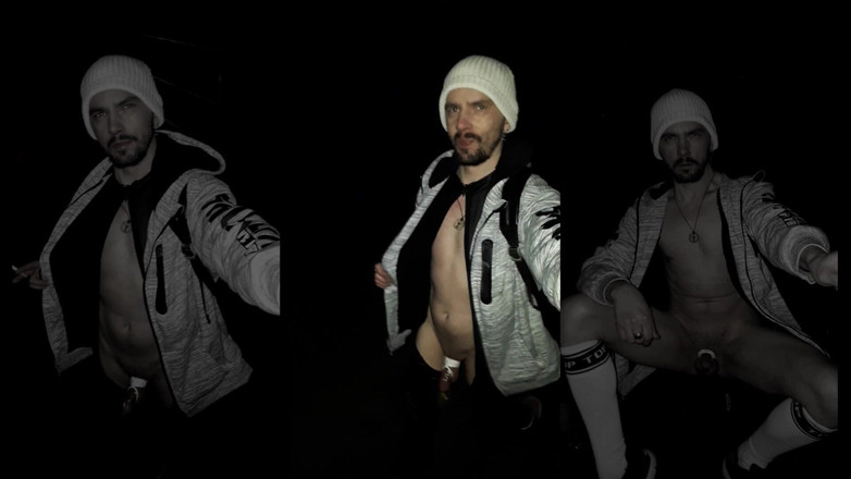 kinkygaynudist: Pendakian musim dingin dengan karet basah kuyup di kontolku