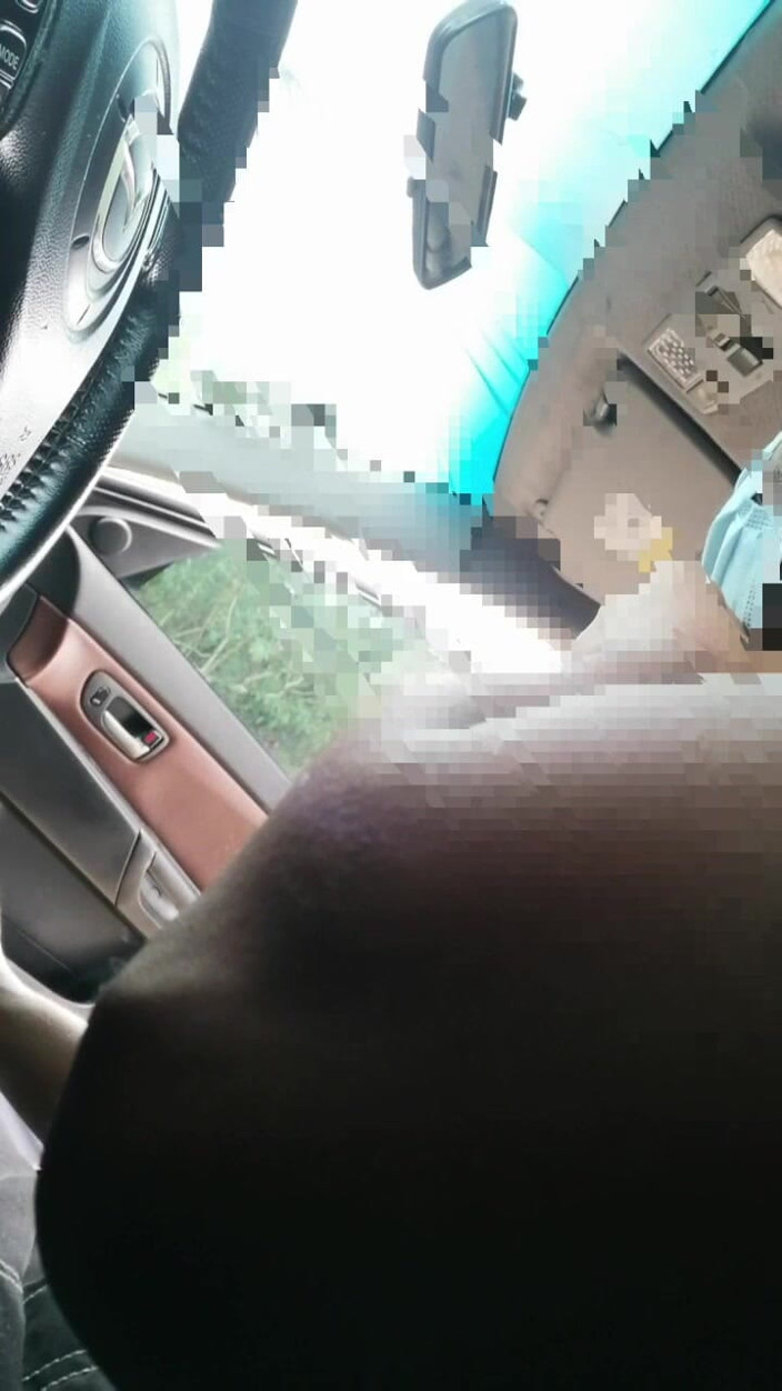 Afrocouple: Sial, saya menghisapnya di dalam kereta
