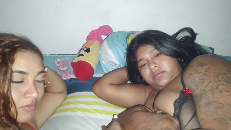 PABLO N3GROBAR: Musim Tiga - Bersantai dengan teman wanita teman wanita saya