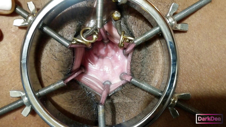 Dark Dea: Sapık sürtük kraliçe "Dark Dea" in (son yumruk sokmalı aşırı inek spekulum)...