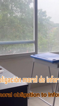 O professor seduz o aluno para fazer o próximo curso